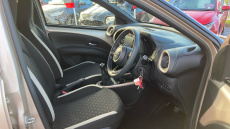 Toyota Aygo X 1.0 VVT-i Edge 5dr [Parking] Petrol Hatchback